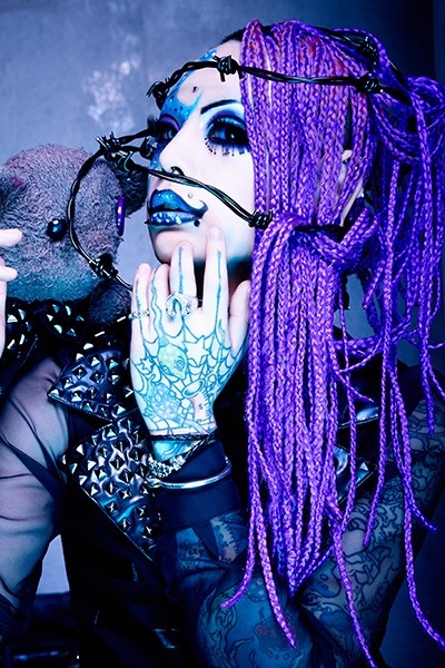 XXX l-e-i-k-a:  MEJIBRAY’s new artist pictures photo