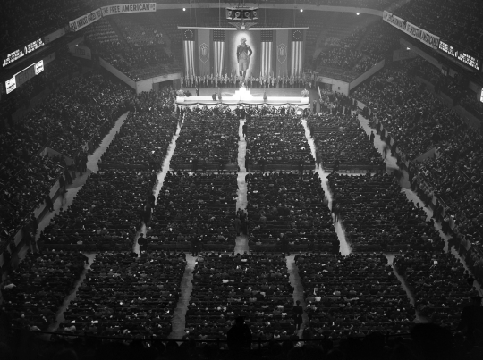 socialistexan: On Feb. 20th, 1939, the German-American Bund, an American Nazi party, held a giant rally at Madison Square Garden in NYC They adopted George Washington as their icon, calling him the “First Fascist.” Check out the “Fight Jewish