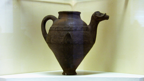 richard-miles-archaeologist:Ancient Worlds - BBC Two Episode 1 “Come Together”Assyrian a