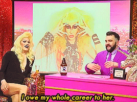 fuckyeahdragrace:  #LOOKATHUH : Phi Phi O’Hara 