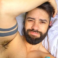 https://64.media.tumblr.com/2b664dd947e8a8765f41ce1b7fdade4a/tumblr_pgm1v6qLyT1qce4azo1_500.jpg