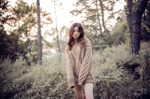 korean-dreams-girls: Sung Kyung - October 21, 2015 Set