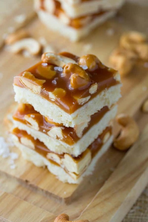 Salted Caramel Cashew Bars