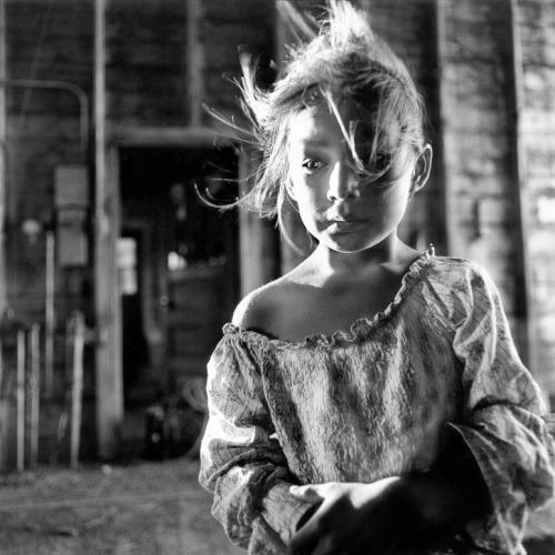 indypendent-thinking:© Emily Schiffer - Reservation in South Dakota 