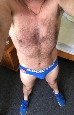 badboyw25:  I love my hairy bear..