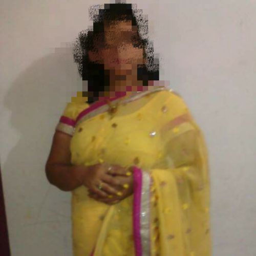 rajritu37: Mature wine -In traditional attire.