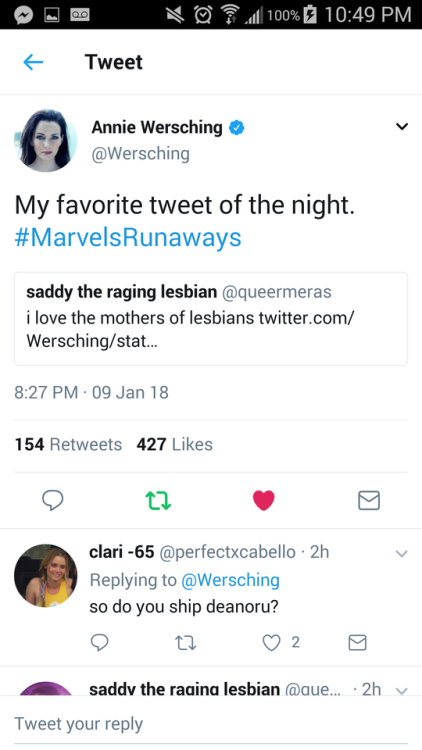 bigurl22:The Runaways cast + Deanoru feat. Lyrica Okano and Virginia Gardner being total flirts