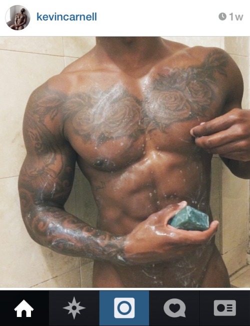 honeynegative:  Kevin Carnell 