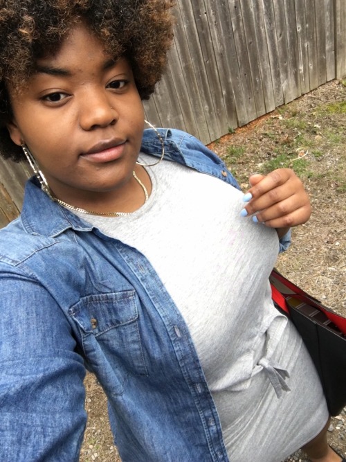 90svigilante:  Spring finally came along 🌥