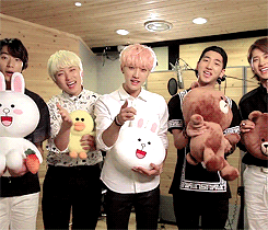 yeolmama:  B1A4 GaNaDa Filming (x)  