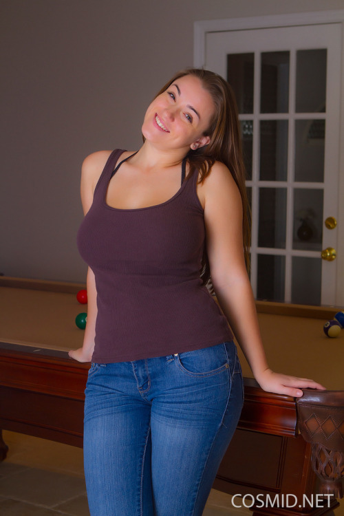 plusness:  NSFW: Tiffany Cappotelli, una montaña rusa de curvas.