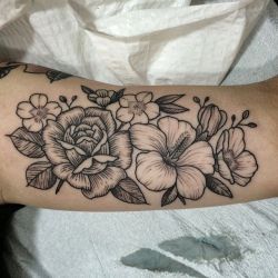 tattoosandswag:  Jennifer Lawes 