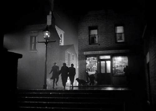 rhosynarhith:running in Carol Reed’s Odd Man Out