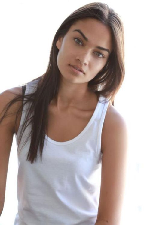 vicsecretmodels:  Shanina Shaik