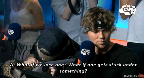 vegemiteash:  dimplelashton:  Ashton’s worry for the kittens x  MICHAEL  