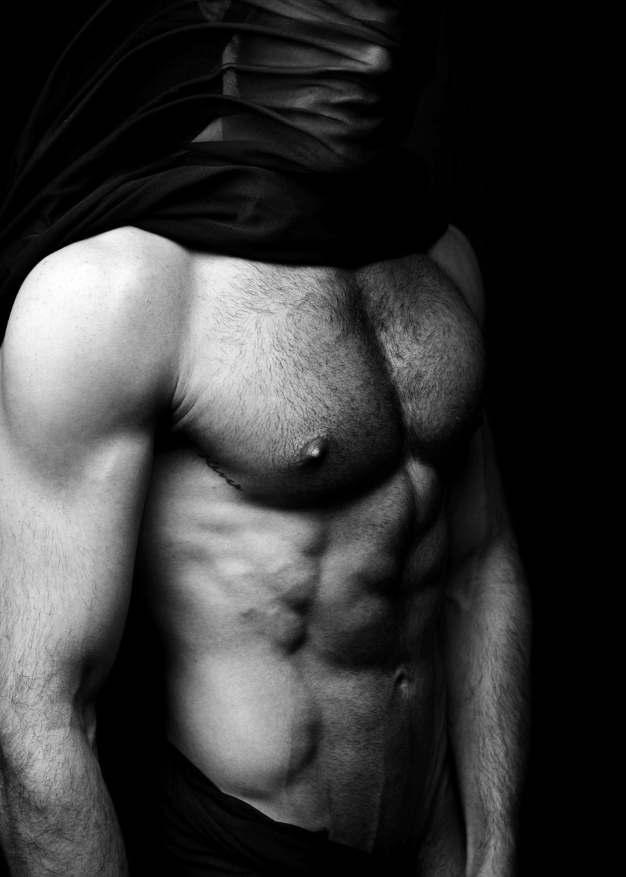 3leapfrogs:  you-o-nly-liv-e-once:  Model:Johan Akan  Photographer: Errikos Andreou