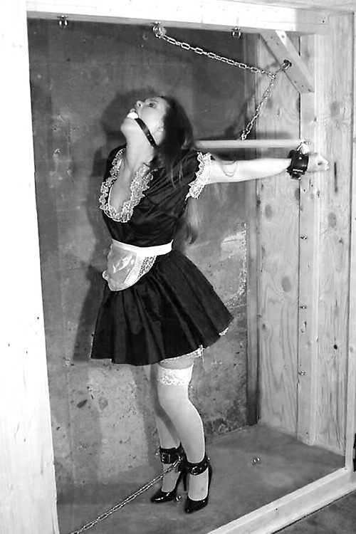 collarnleash:  i think our followers would like you to say what exactly what master is training you for kitten as there are 2 things i am doing with u at this present time why dont u shed some light on what im doing  -Leash