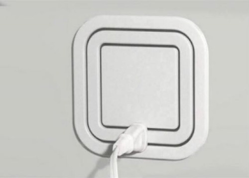 i-dontknow-ok:  stunningpicture:  You can plug in anywhere on the square  God is that you 