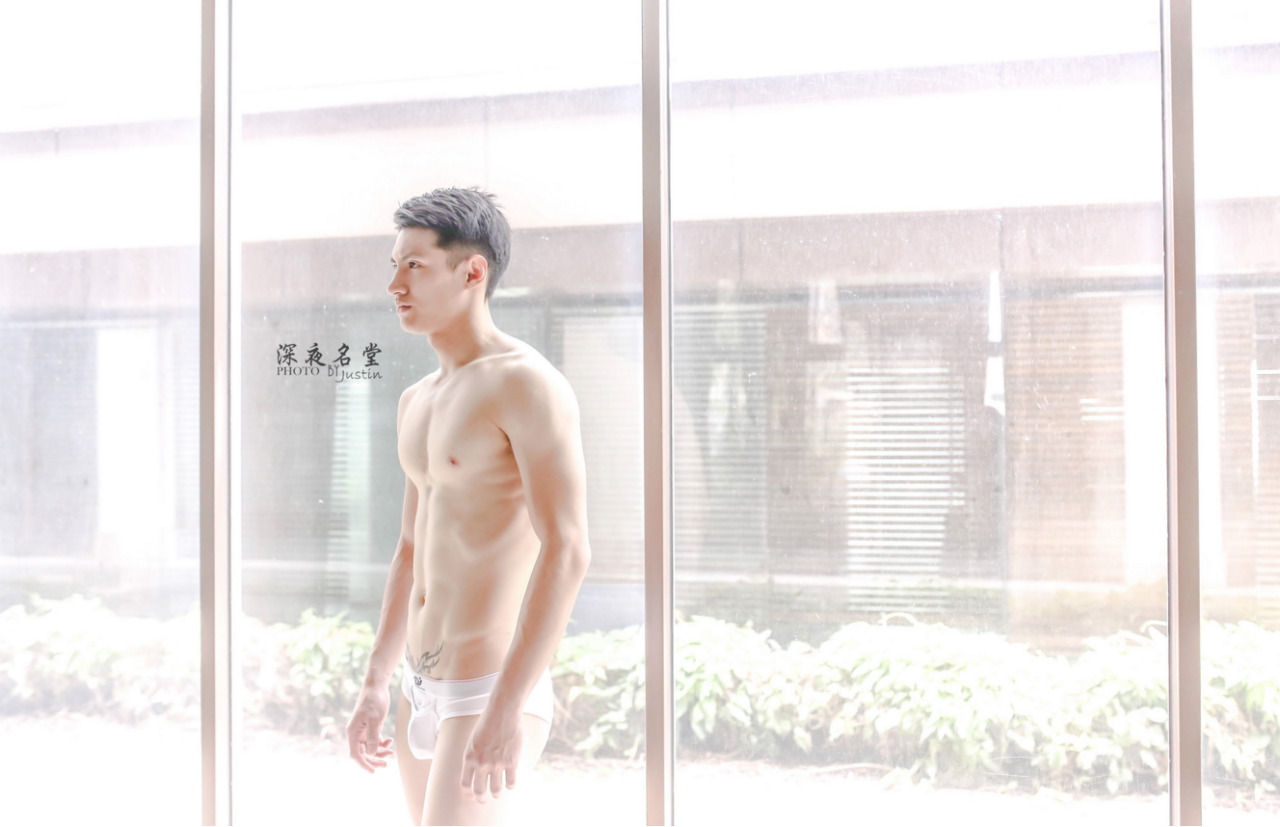 ikadongo:  深夜名堂(8am/Jan 29.2016) 