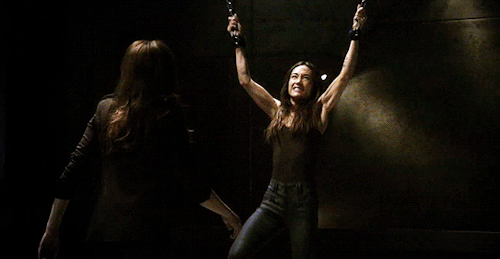 “She’s Loose!”