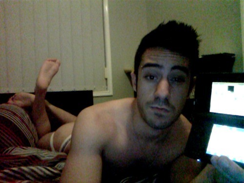 playpartyandpillage:  Come play video games? 