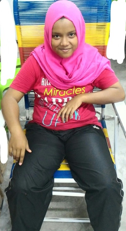 telurberbulu: Nurul Hafizah dari Klang, belanja gais. wow