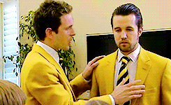 dimenips:iasip meme: [2/2] relationships↳ Mac + Dennisthe world is a safer place when he’s around