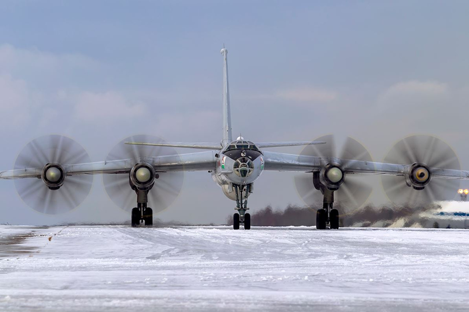 planesawesome:   Tu-95  