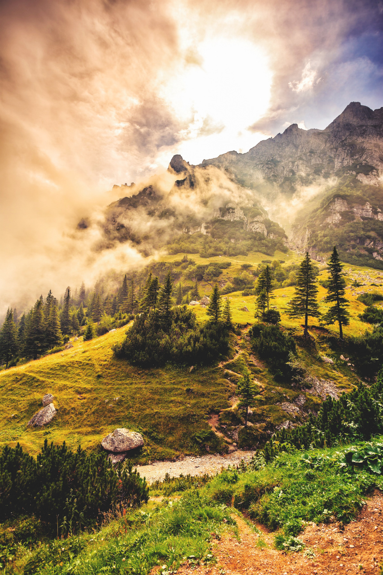 wnderlst:  Malaiesti Valley, Romania | Cosmin Anghel