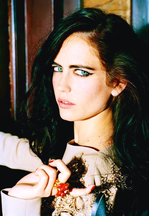 allhailqueenevagreen: