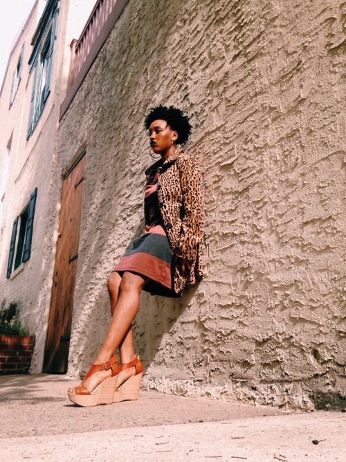 cocofullofgrace:  Afrofuturist Africana Women make the World Go Round