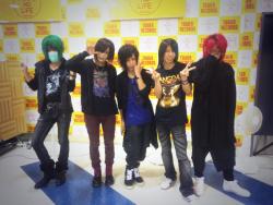 enchantingmoon:  Kiryu’s in-store event at Tower Records Shinjuku store on Nov. 21st, 2014. 