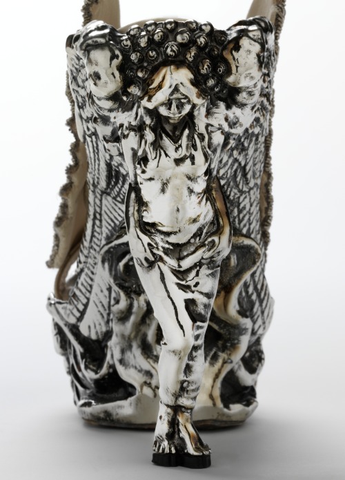 the-widows-of-culloden:Shoes from Alexander McQueen’s posthumous collection, A/W 2010 &ld