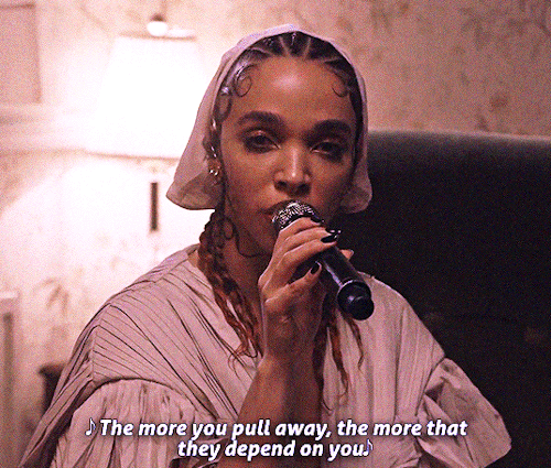 lordbelacqua:FKA TWIGS home with you, live at Maida Vale (x)