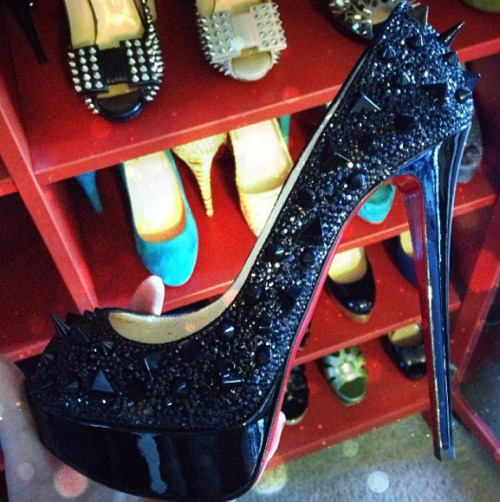 (via Christian Louboutin Heels)