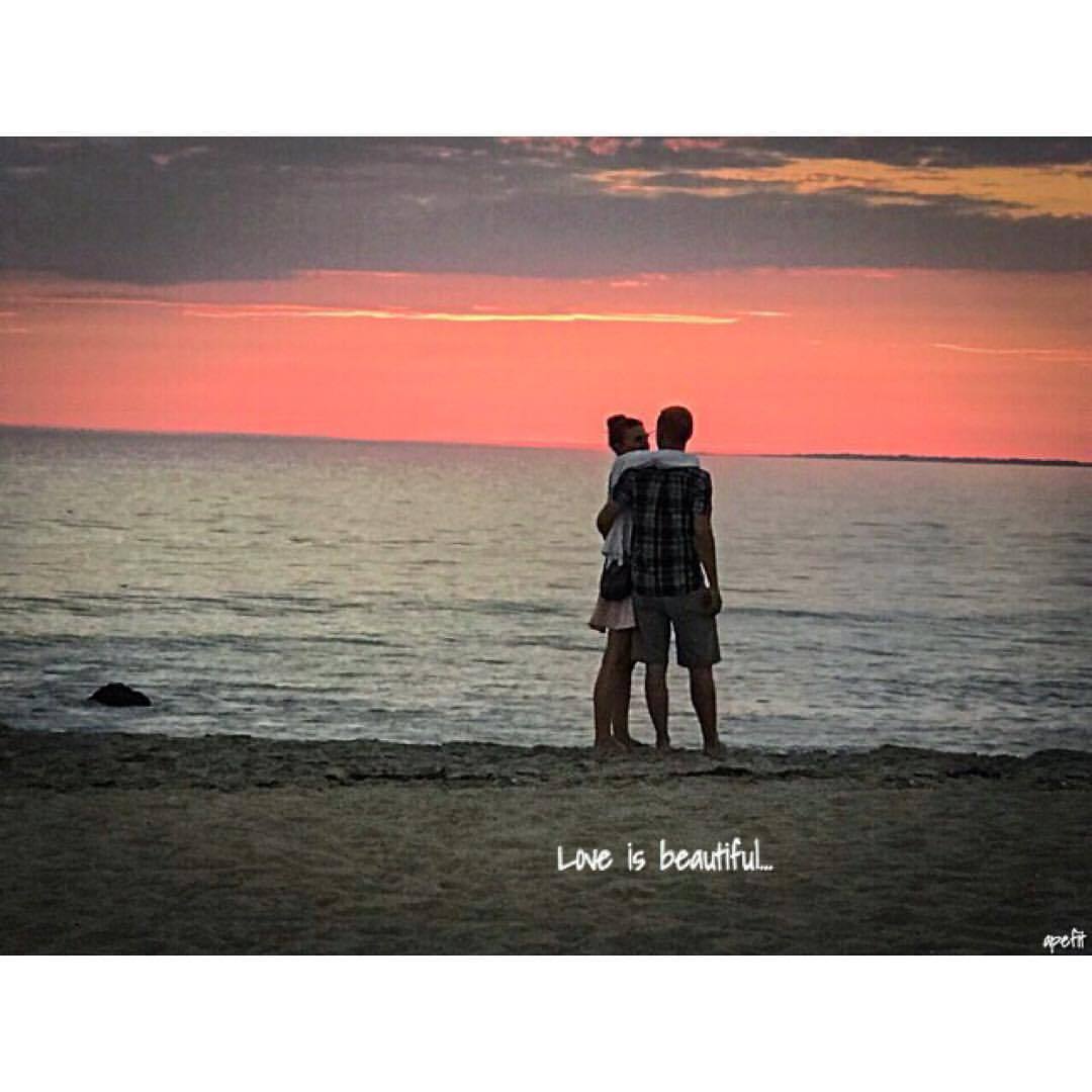 Featured image of post Love Sunset Quotes Tumblr - Take a look at some of the most poetic, romantic, motivational, and inspiring quotes about the sunset that have ever been written.