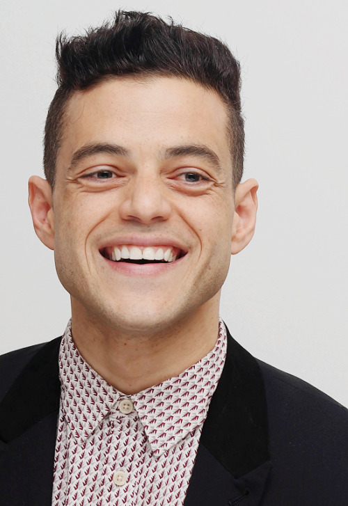 eternvlecho:Rami Malek at the ‘Mr. Robot’ Press Conference at the Four Seasons Hotel on June 5, 2017