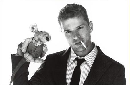 smokecigs: Ryan Phillippe 
