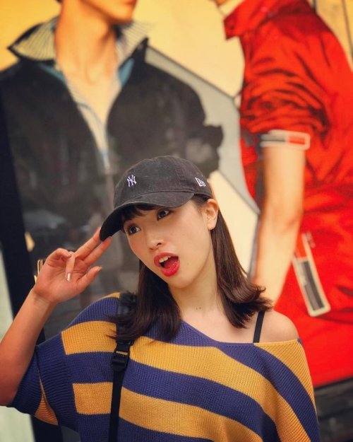 NGT48インスタbotさんのツイート: #佐藤杏樹 2018.04.30 21:47 t.co/jsANB9hNxl 後ろにwithBが居る . . ブルゾン アンジュ withB 