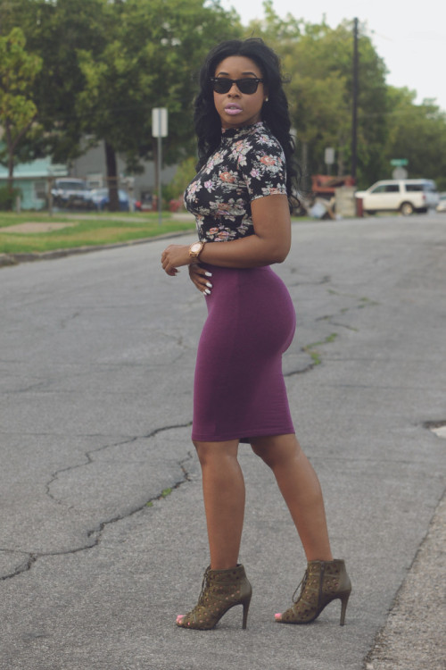 mrbootyluver:  10 Shades of  Booty xx  from the fashion blogger at http://www.southernfashiondoll.com 