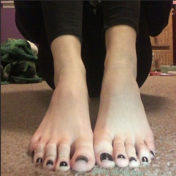 where-the-toes-are:  Where the TOES are.