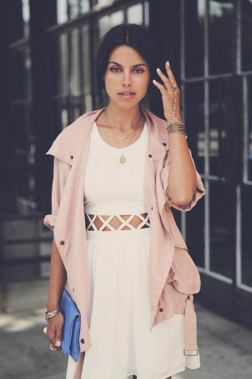 imposingtrends:  Annabelle Fleur | ImposingTrends | Facebook | Instagram