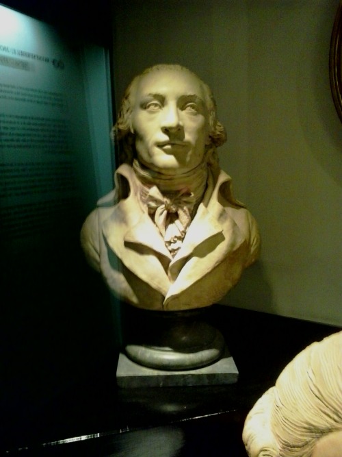 valdsbejakande:Bust of Fouquier-Tinville in the Conciergerie