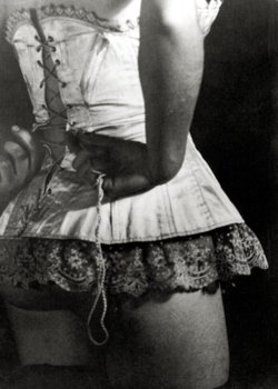 bestowmysubmissiveart:  The Corset, 1929, ringl pit (Grete Stern and Ellen Auerbach)  