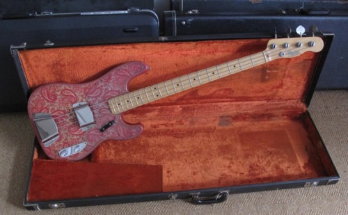 chasmchild:1968 Fender pink paisley telecaster bass guitarlove this