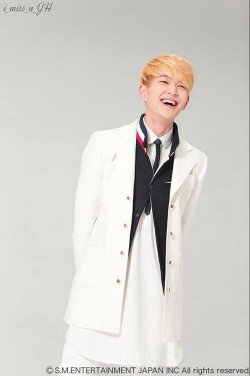 kkshinee:  [BILD]  SWJPlus Update -  Lucky Star Jacket Shooting  08.07.14  Cr.: i_miss_u_JH