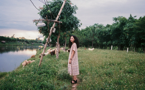 daylahuong:XÉO XỌ tập hương lạcngày hè vuiai mang giấc mơ thơ dạira cười vang …Model: Linh BiểnCloth