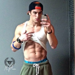 officialmarcfitt:  I’m a workout-aholic,