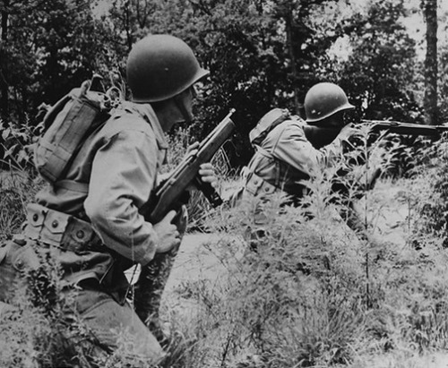 The Reising Submachine,Invented by Eugene Reising, the M50 Reising submachine gun was manufactured f