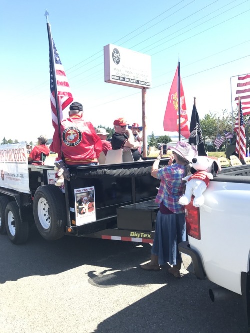 4th of July parade in Forks, WA. Best parade on the peninsula , love doing this parade every year with the Marine Corps League 🇺🇸🇺🇸